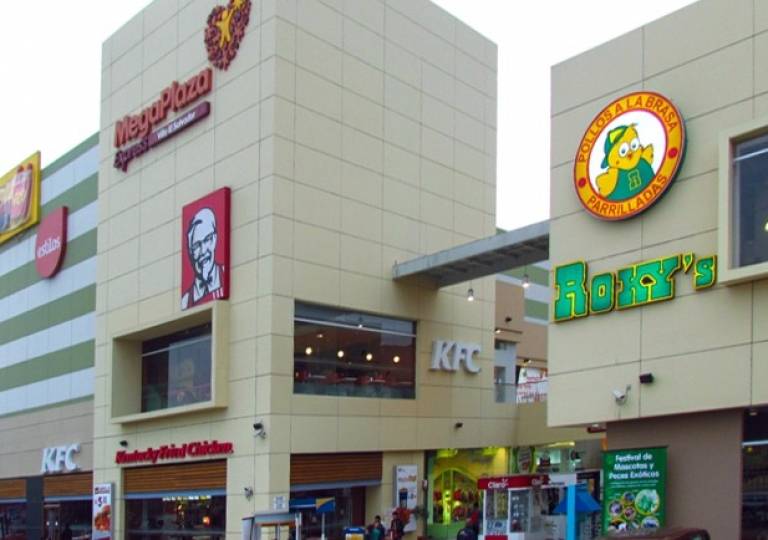 CENTRO COMERCIAL MEGAPLAZA - VILLA EL SALVADOR 1