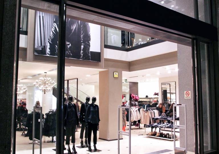 LOCALES MARCA INTERNACIONAL SECTOR TEXTIL