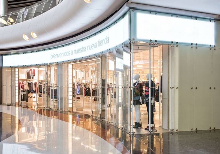 LOCALES MARCA INTERNACIONAL SECTOR TEXTIL